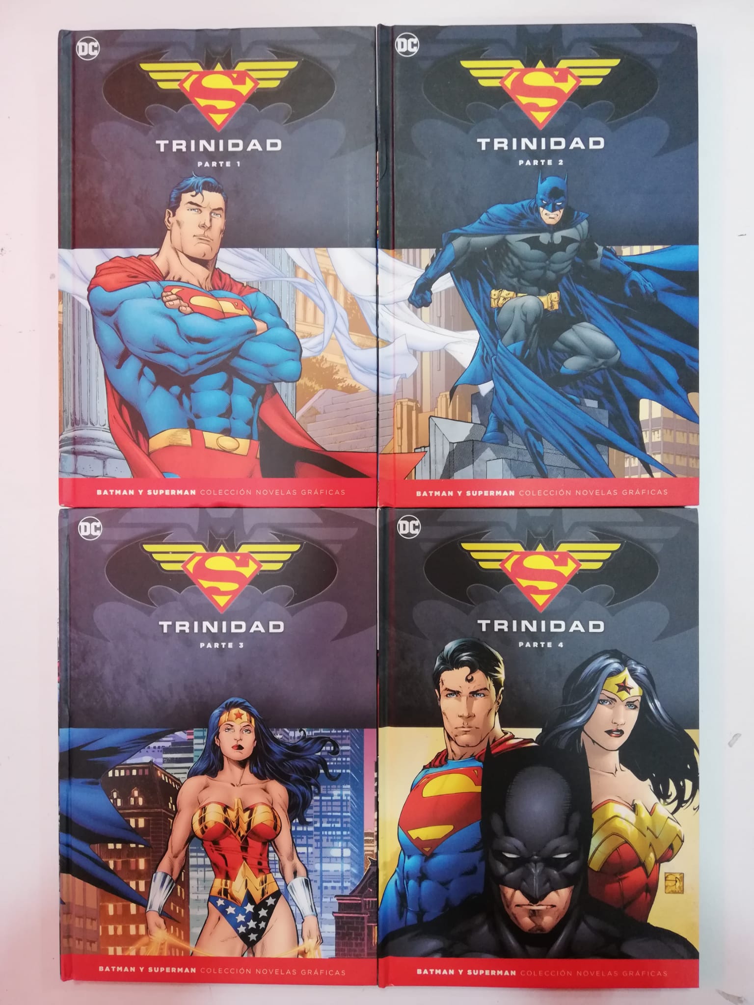 Batman y Superman Colección Novelas Gráficas: Trinidad Salvat ENcuadrocomics